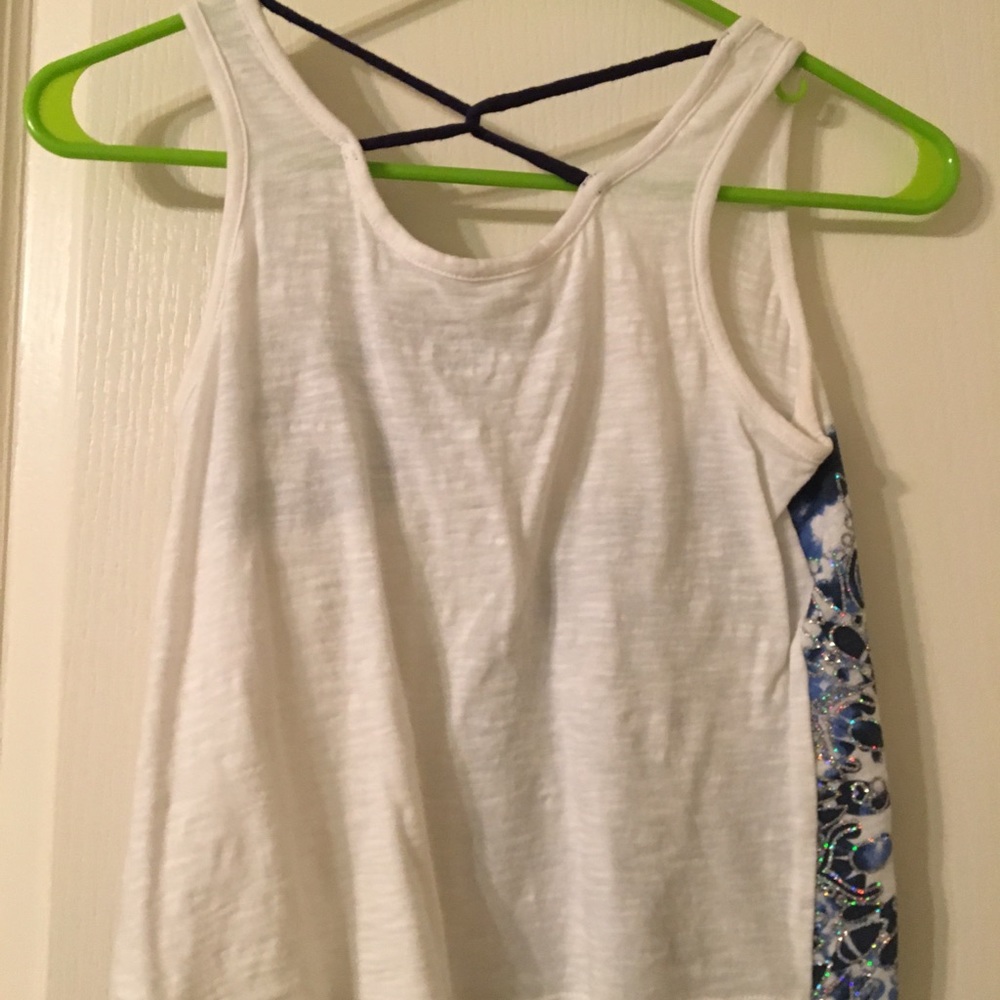 Patterned Tank Top - Picture 2 of 2